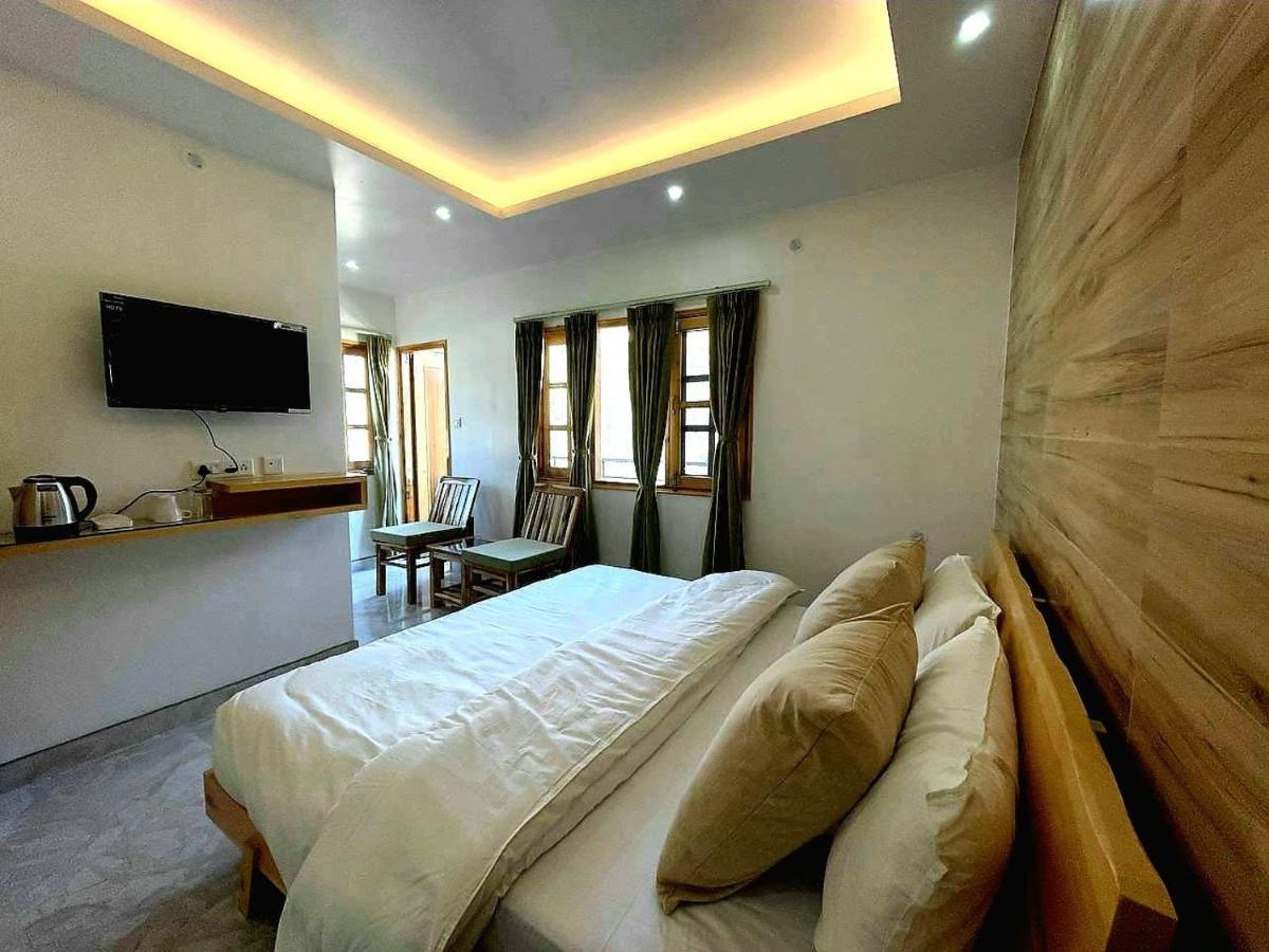 Hotel The Wild Yak à Mandi Extérieur photo
