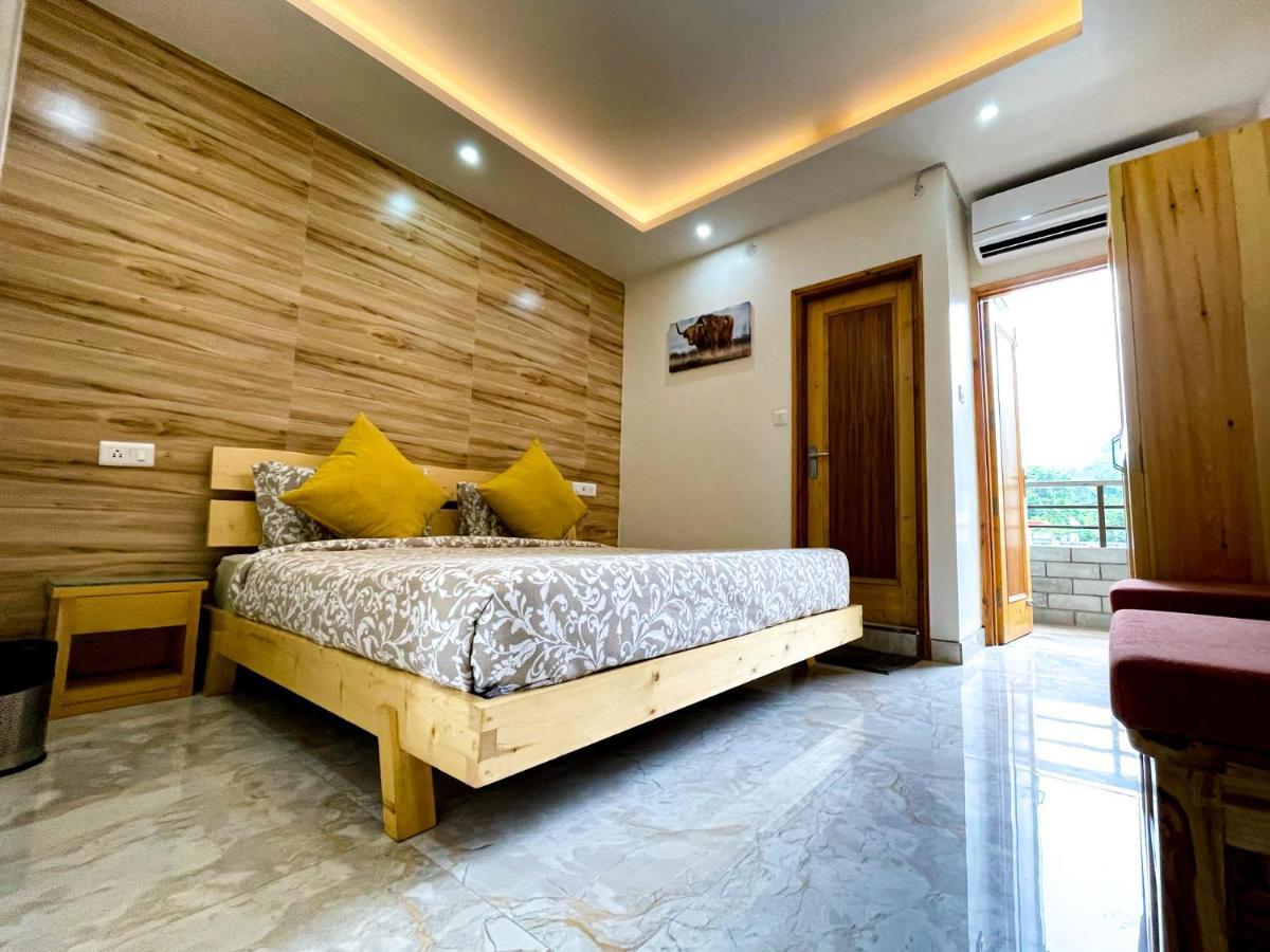 Hotel The Wild Yak à Mandi Extérieur photo