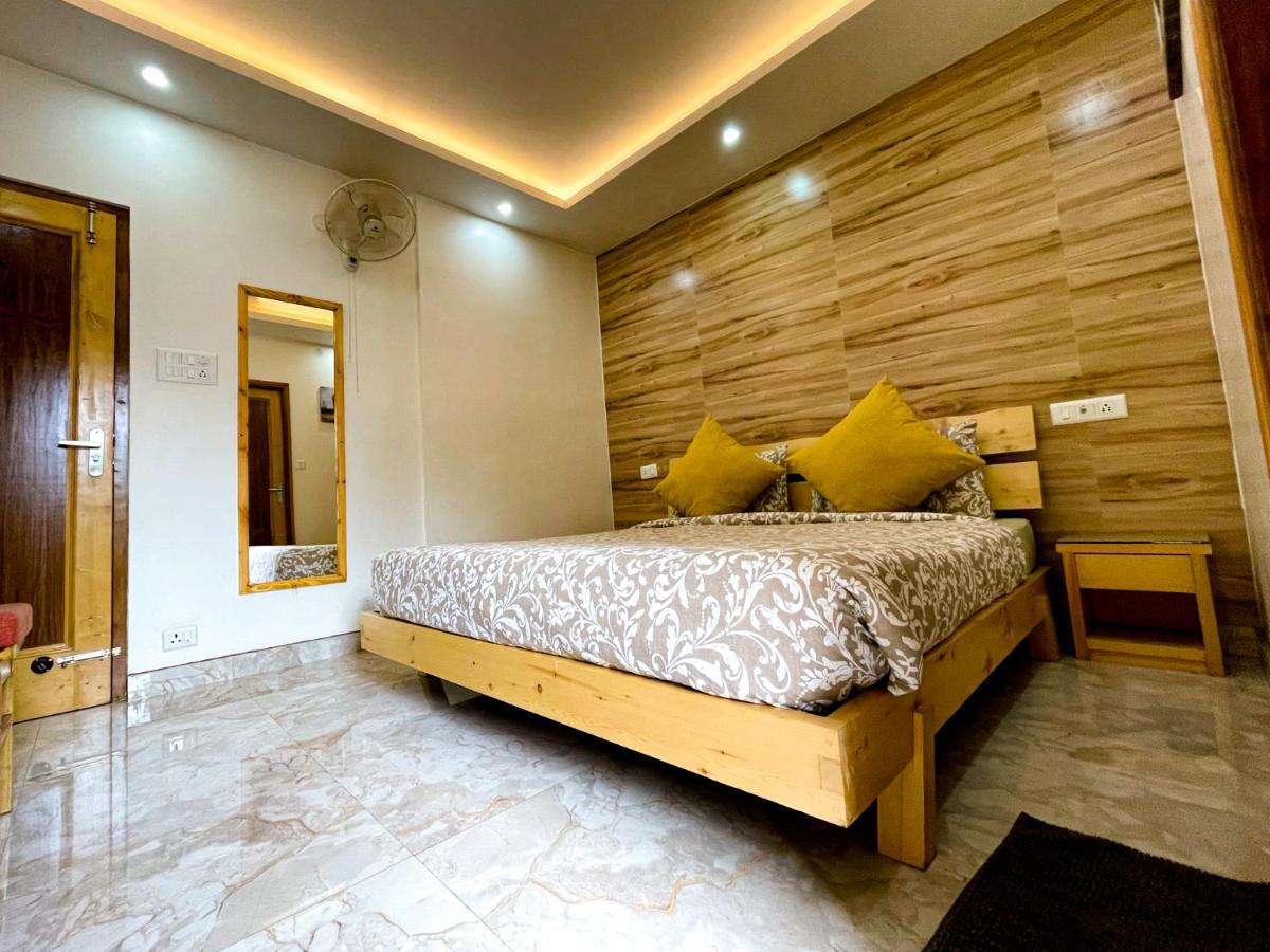 Hotel The Wild Yak à Mandi Extérieur photo