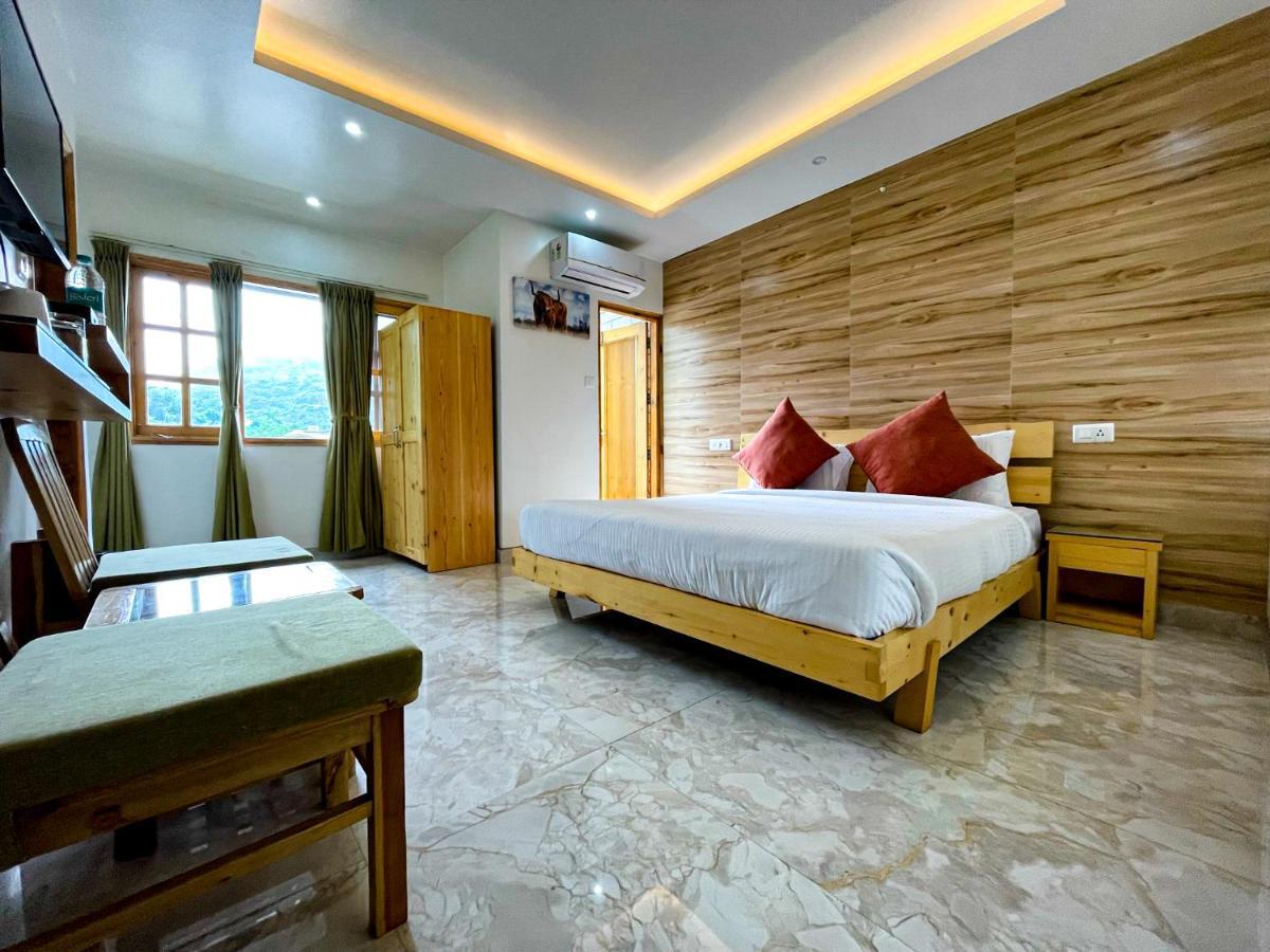Hotel The Wild Yak à Mandi Extérieur photo